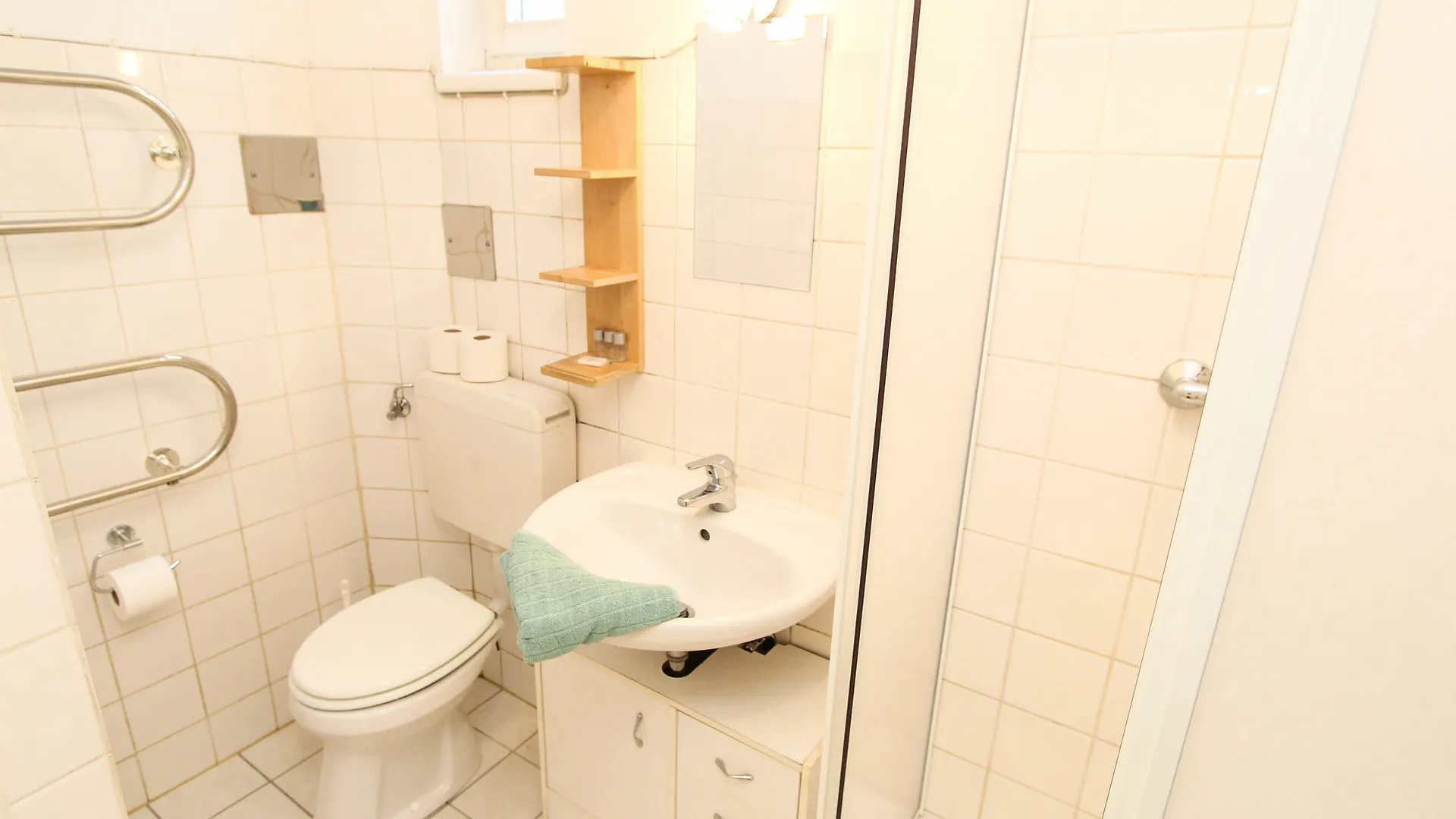 Checkvienna - Hagenmuellergasse Apartamento 0*, Viena